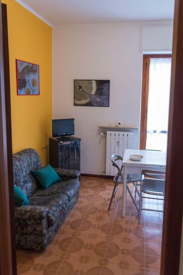 Luminoso Bilocale Apartment Alessandria Exterior photo